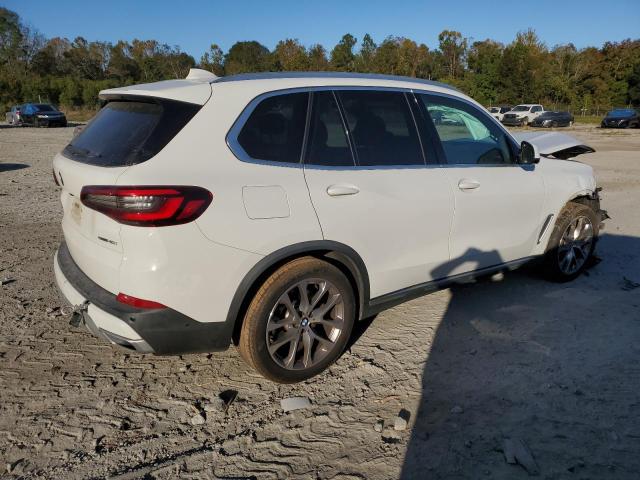 Photo 2 VIN: 5UXCR4C00M9D77145 - BMW X5 SDRIVE 