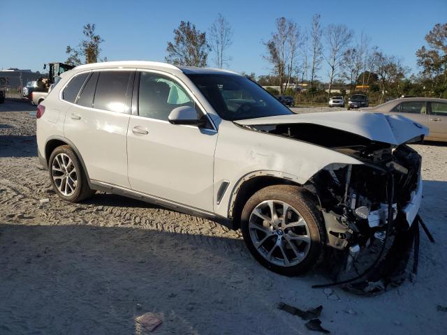 Photo 3 VIN: 5UXCR4C00M9D77145 - BMW X5 SDRIVE 