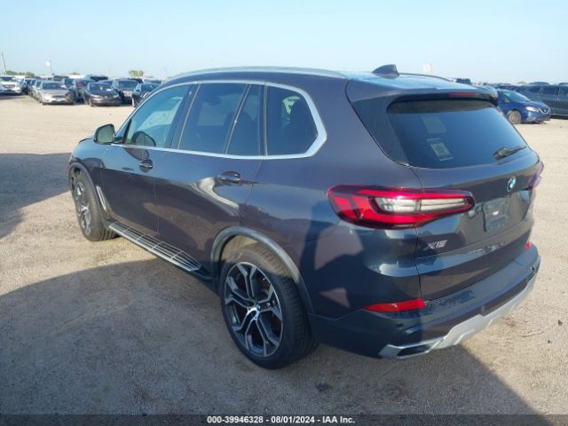 Photo 2 VIN: 5UXCR4C00N9K46585 - BMW X5 