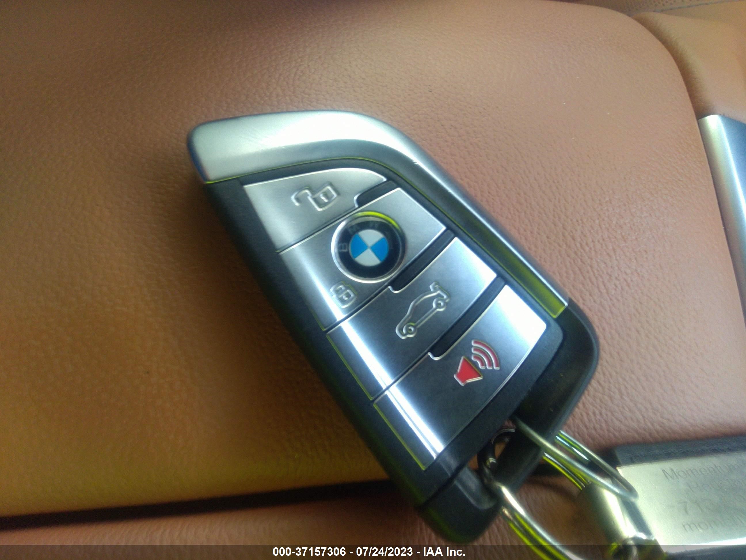 Photo 10 VIN: 5UXCR4C00N9M72965 - BMW X5 