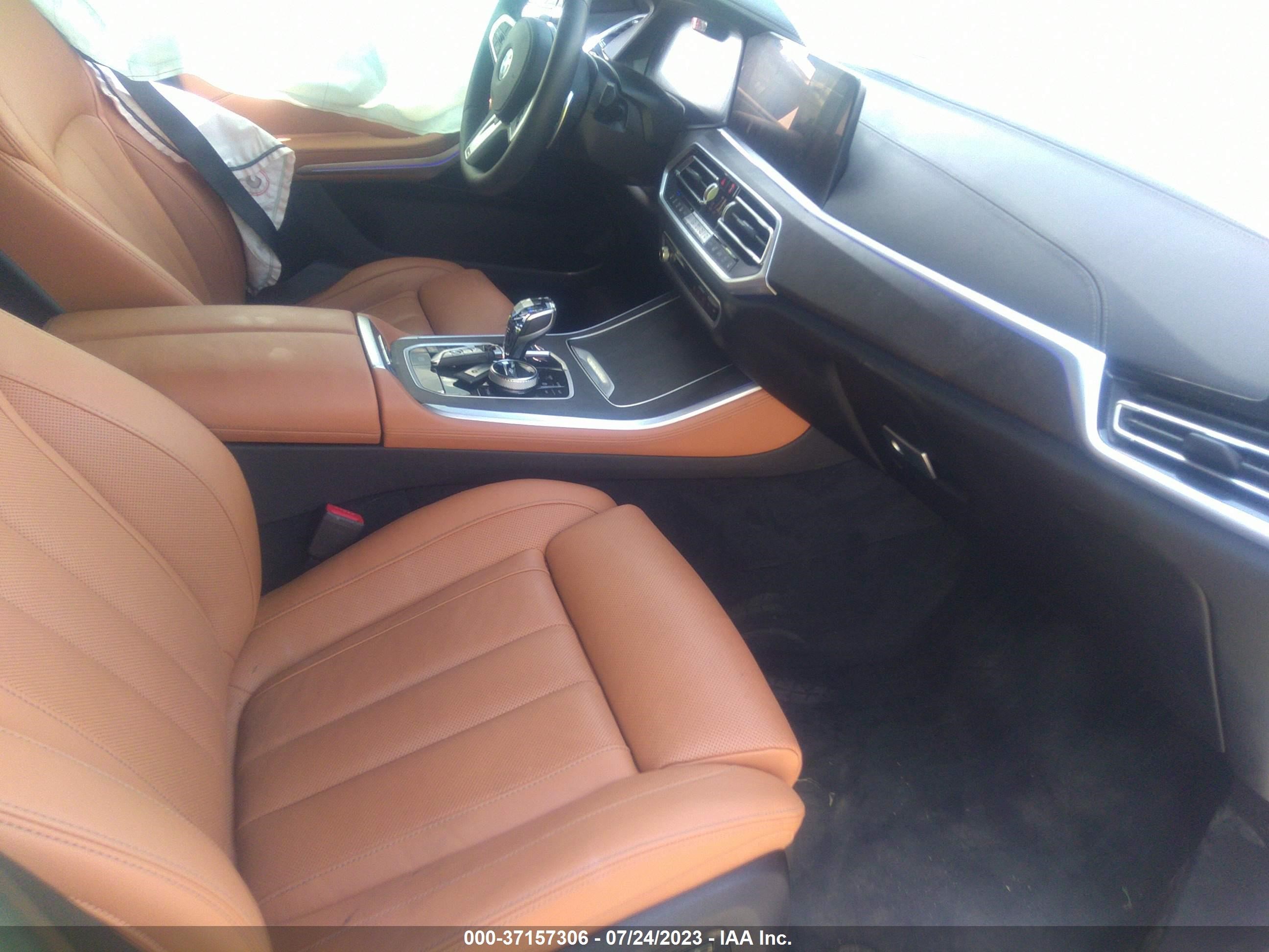 Photo 4 VIN: 5UXCR4C00N9M72965 - BMW X5 