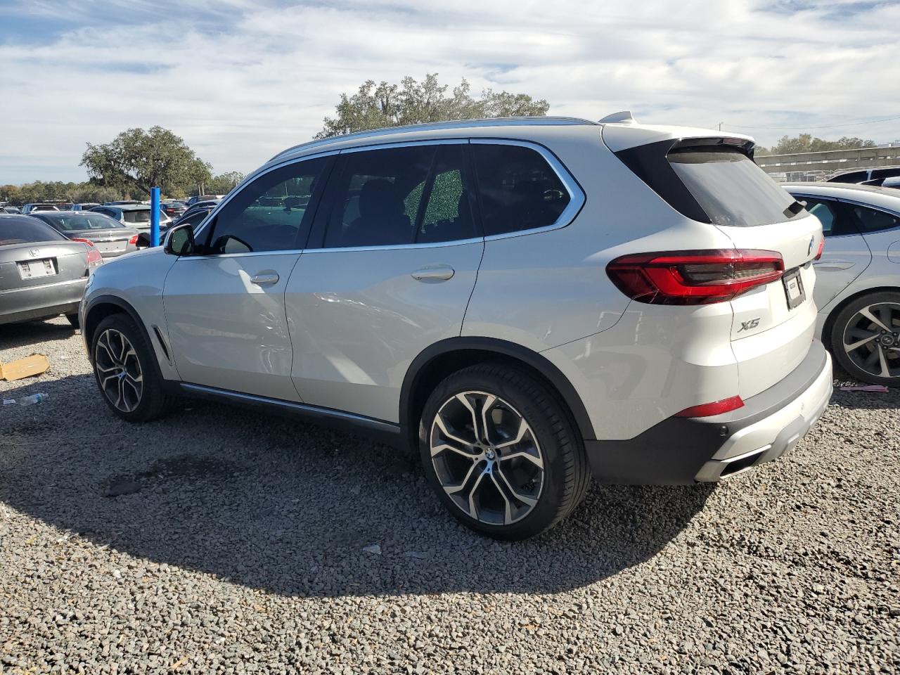 Photo 1 VIN: 5UXCR4C02L9B60906 - BMW X5 