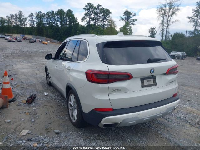 Photo 2 VIN: 5UXCR4C02LLT19648 - BMW X5 