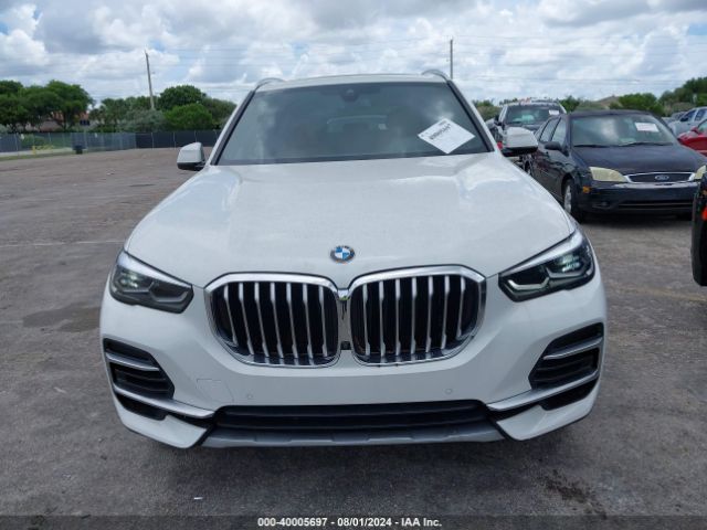 Photo 5 VIN: 5UXCR4C02P9N83049 - BMW X5 