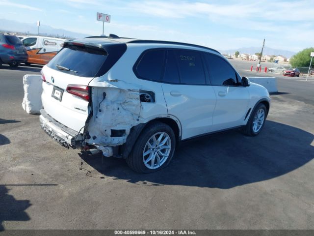 Photo 3 VIN: 5UXCR4C03LLT19500 - BMW X5 