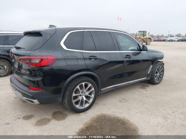 Photo 3 VIN: 5UXCR4C03LLW64364 - BMW X5 