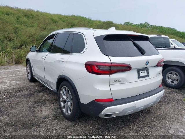 Photo 2 VIN: 5UXCR4C03P9P50728 - BMW X5 