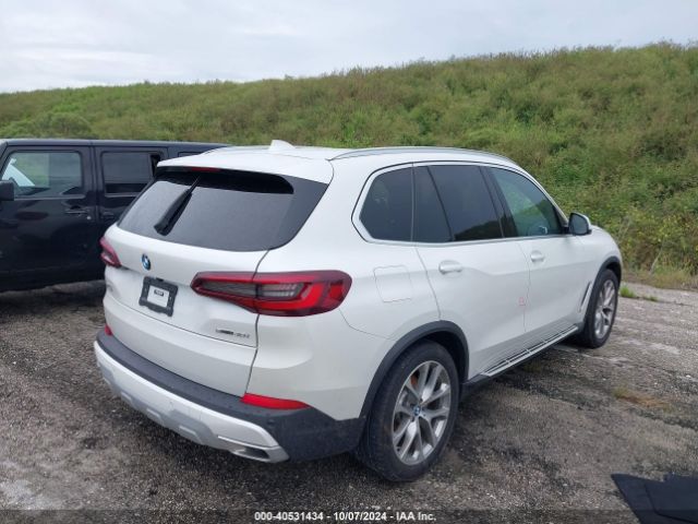 Photo 3 VIN: 5UXCR4C03P9P50728 - BMW X5 