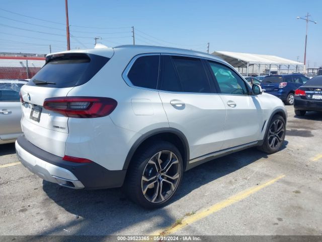 Photo 3 VIN: 5UXCR4C03P9R70564 - BMW X5 