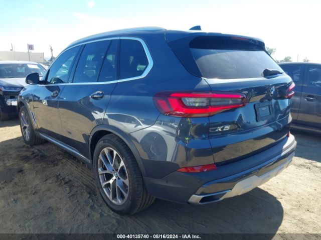 Photo 2 VIN: 5UXCR4C04N9L55213 - BMW X5 