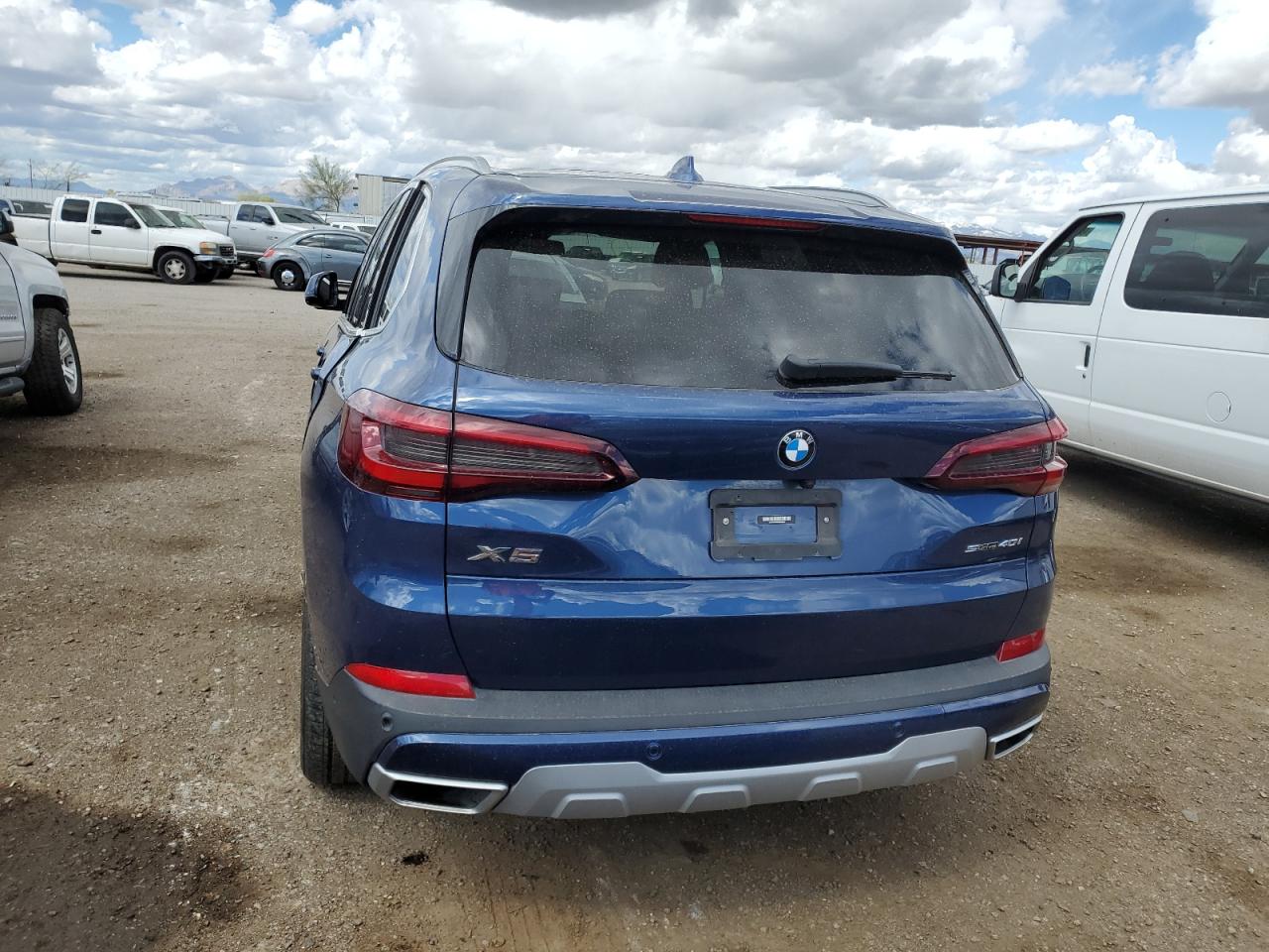 Photo 5 VIN: 5UXCR4C06N9N33803 - BMW X5 