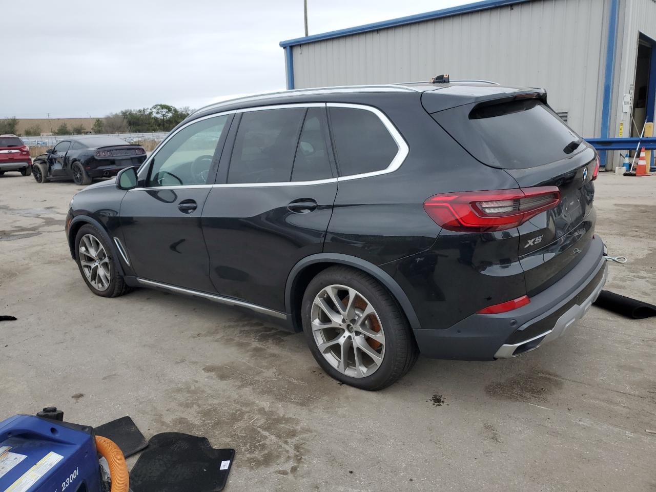 Photo 1 VIN: 5UXCR4C07L9B99846 - BMW X5 