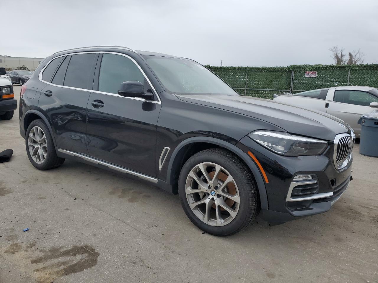 Photo 3 VIN: 5UXCR4C07L9B99846 - BMW X5 