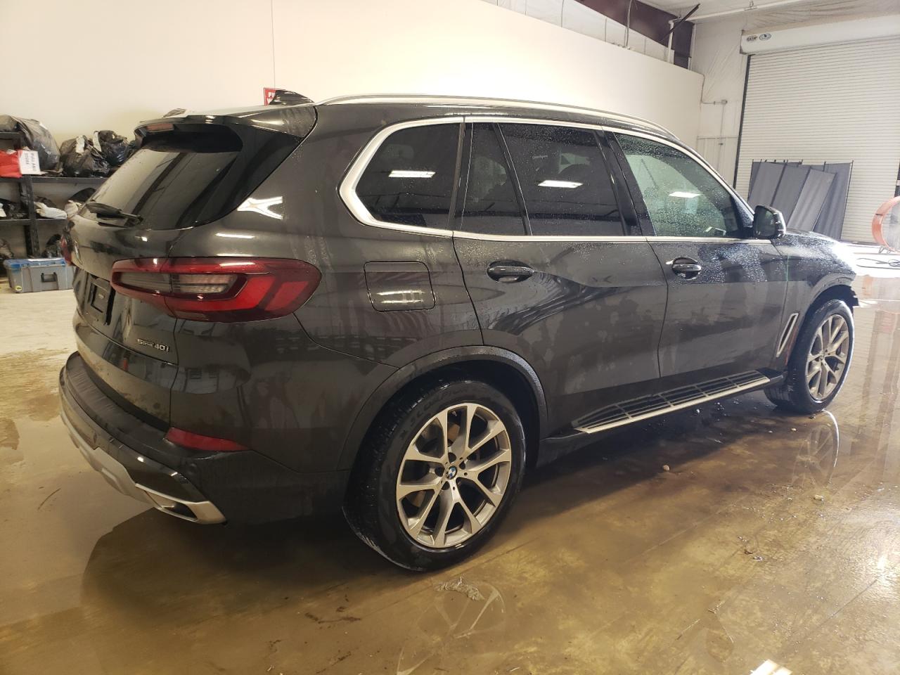 Photo 2 VIN: 5UXCR4C07P9P01645 - BMW X5 