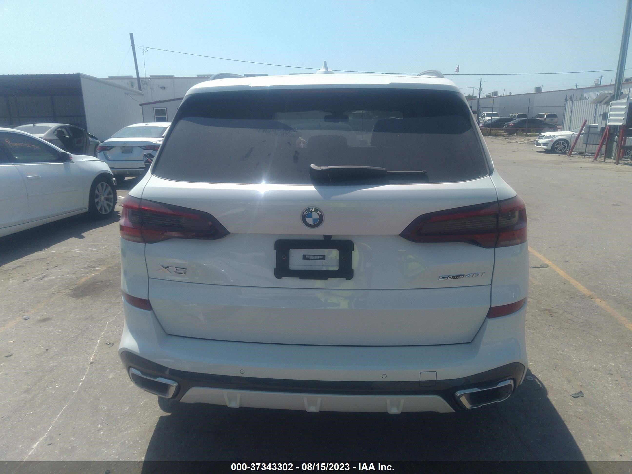 Photo 16 VIN: 5UXCR4C07P9S03459 - BMW X5 