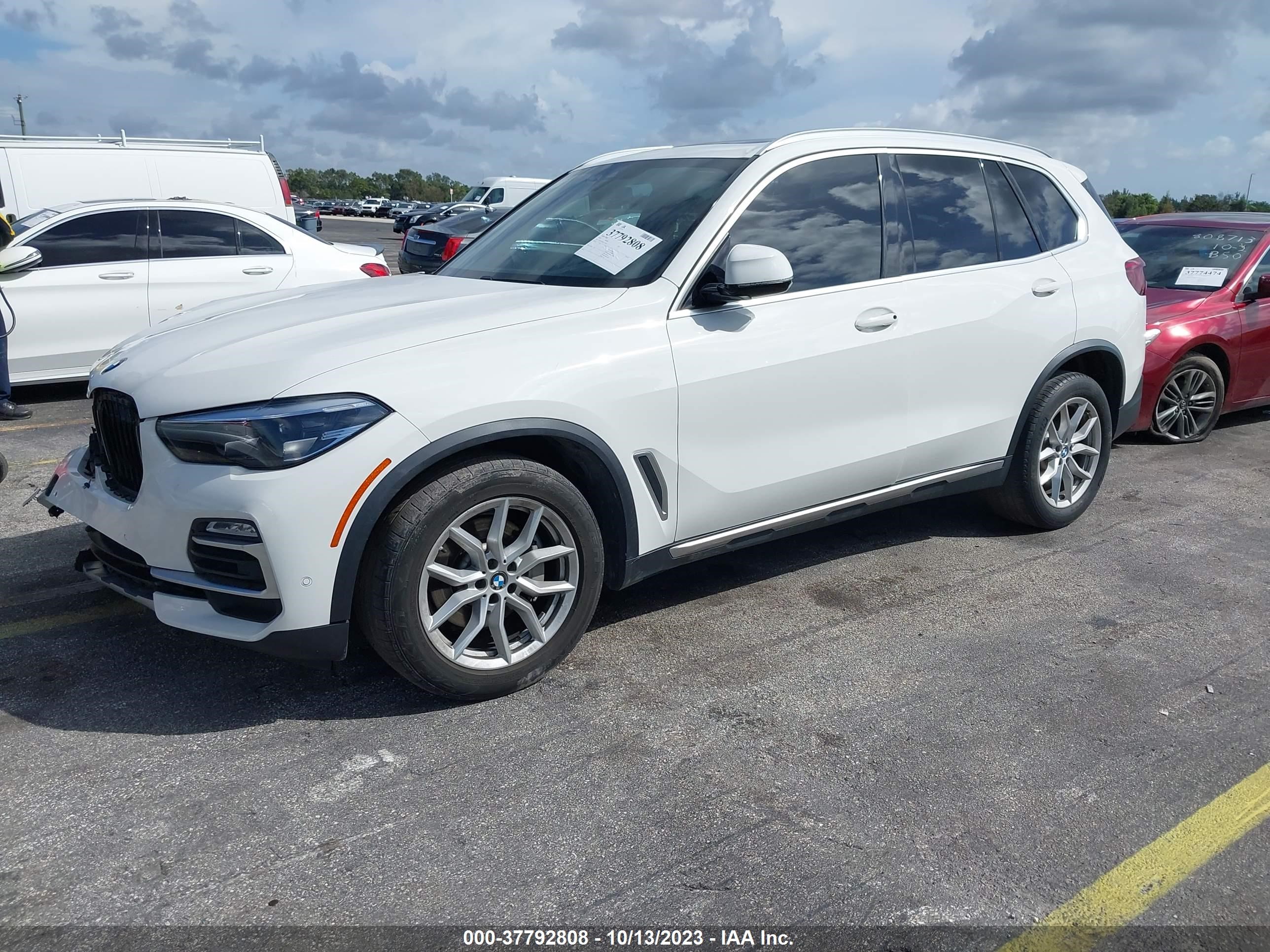 Photo 1 VIN: 5UXCR4C08LLT19265 - BMW X5 