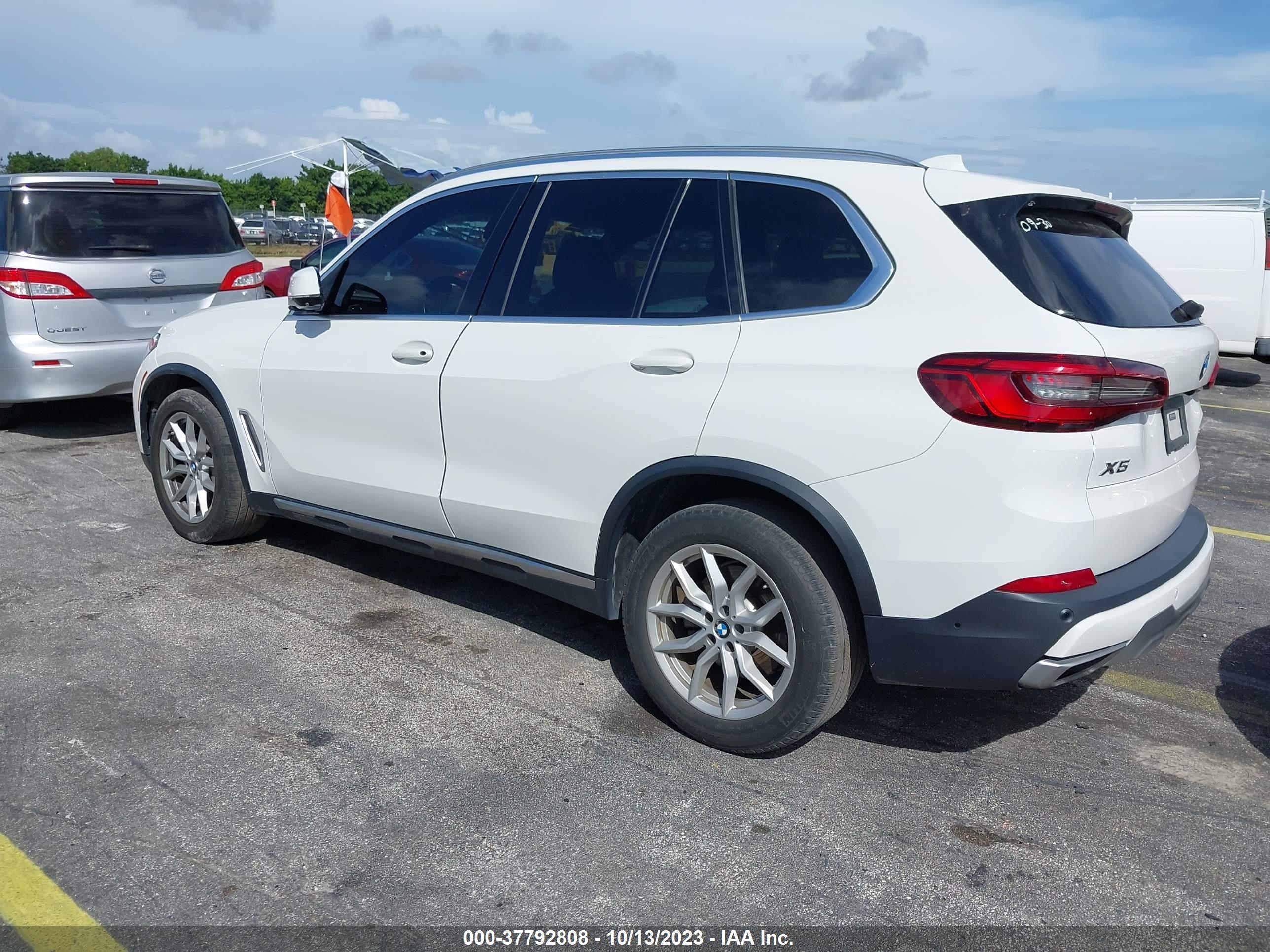 Photo 2 VIN: 5UXCR4C08LLT19265 - BMW X5 