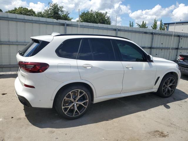 Photo 2 VIN: 5UXCR4C08M9E62833 - BMW X5 SDRIVE 