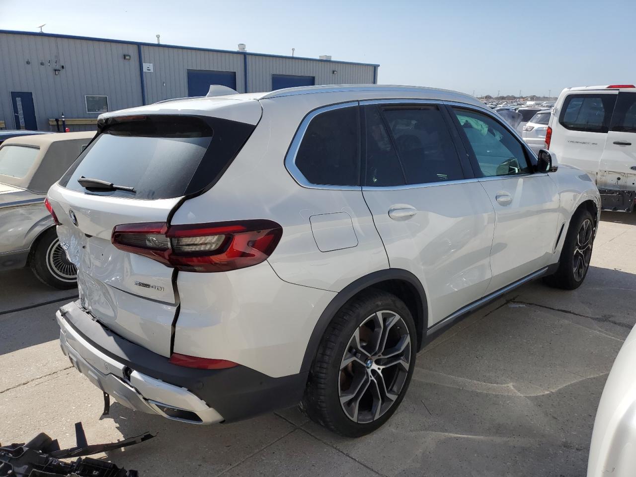 Photo 2 VIN: 5UXCR4C09N9K90732 - BMW X5 