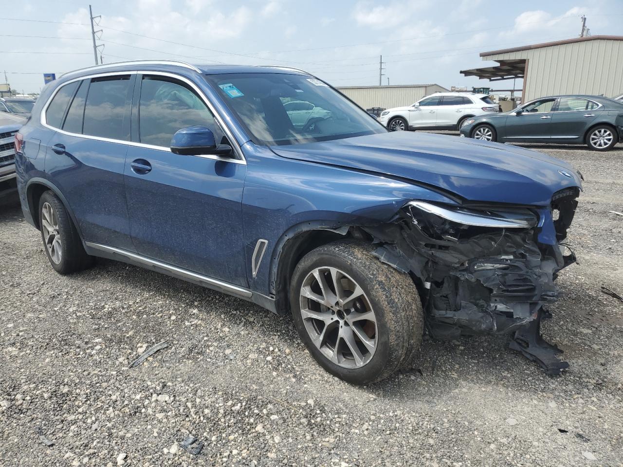 Photo 3 VIN: 5UXCR4C0XM9E69895 - BMW X5 