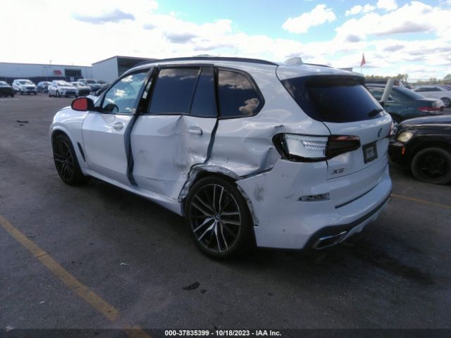 Photo 2 VIN: 5UXCR4C0XM9F95061 - BMW X5 