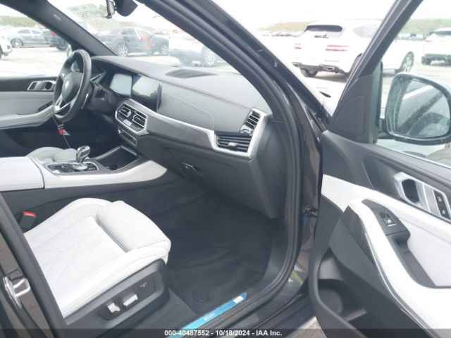 Photo 4 VIN: 5UXCR4C0XP9R63434 - BMW X5 