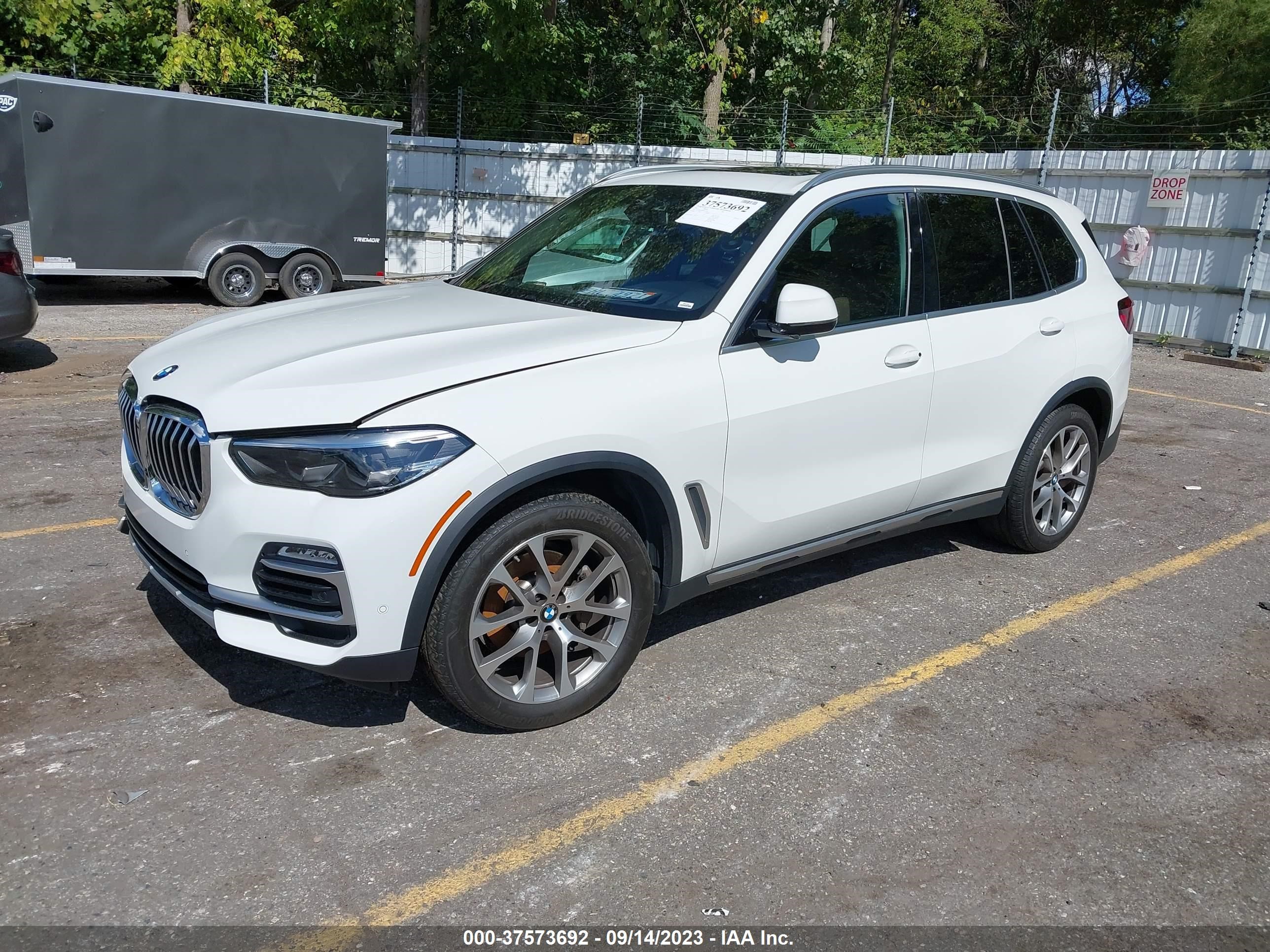 Photo 1 VIN: 5UXCR6C00M9E23231 - BMW X5 