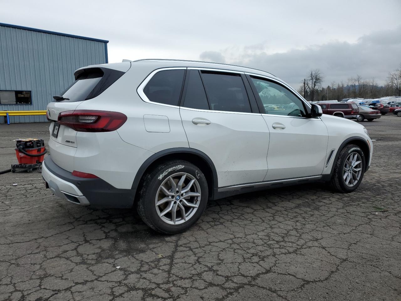 Photo 2 VIN: 5UXCR6C00N9K54097 - BMW X5 