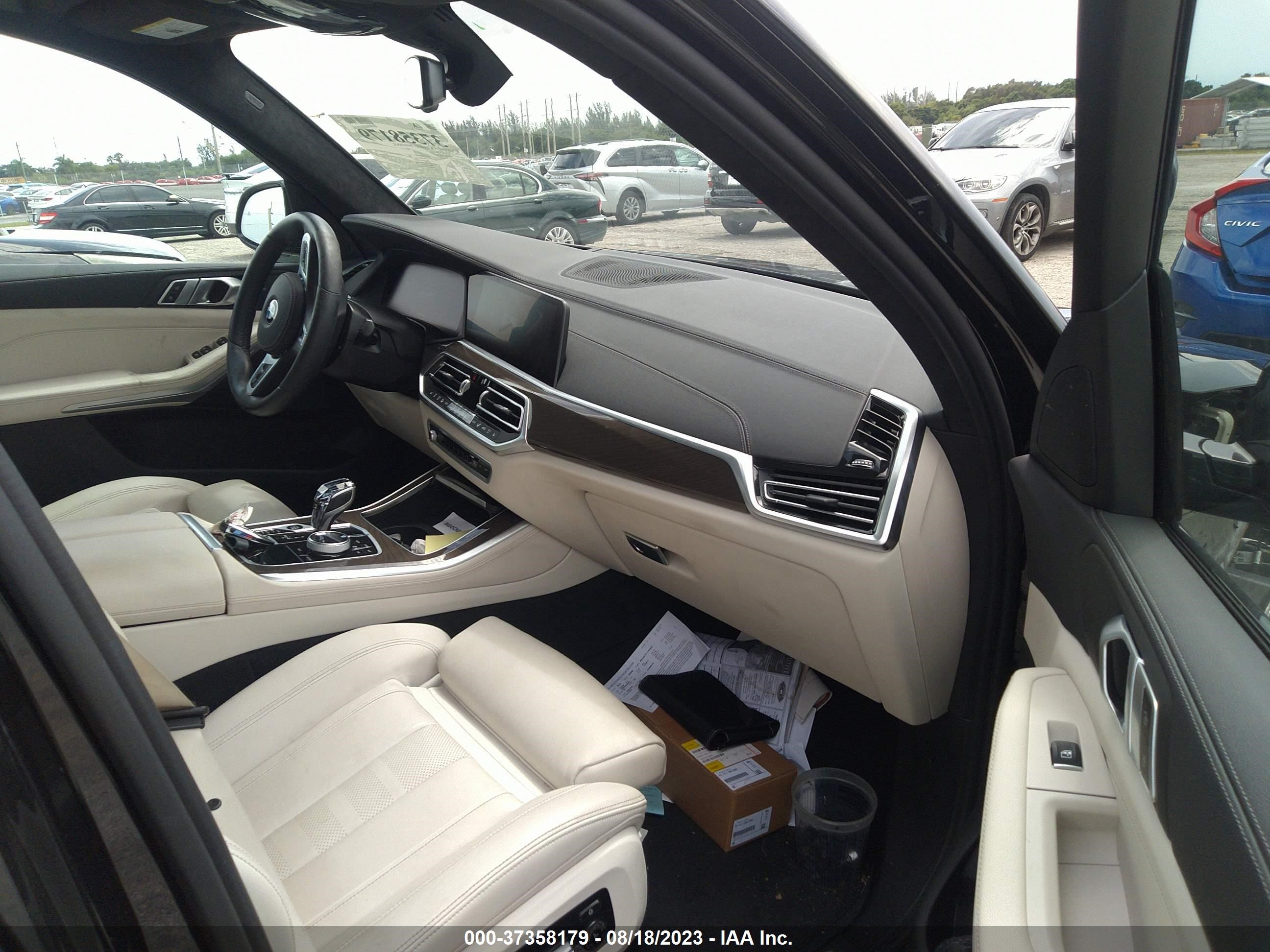 Photo 4 VIN: 5UXCR6C00N9M84562 - BMW X5 