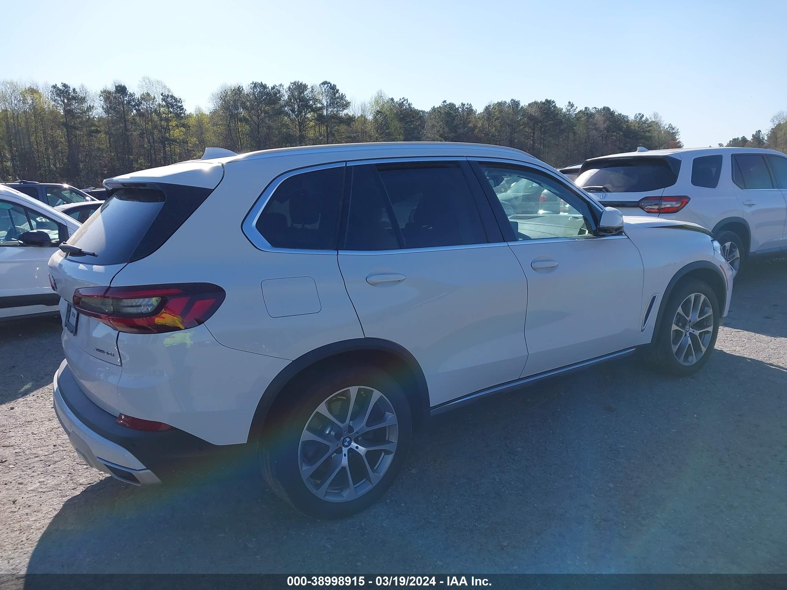 Photo 3 VIN: 5UXCR6C01M9E83549 - BMW X5 