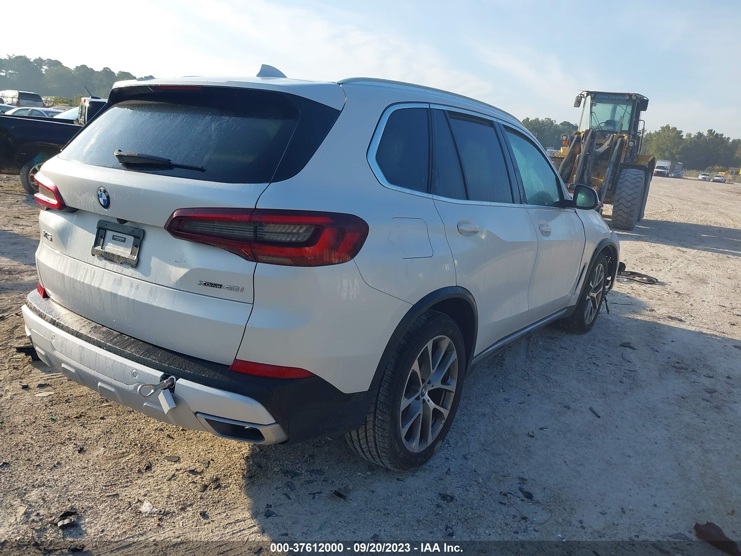 Photo 3 VIN: 5UXCR6C02M9E49992 - BMW X5 