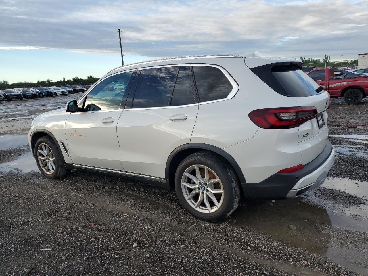 Photo 1 VIN: 5UXCR6C02M9G97157 - BMW X5 