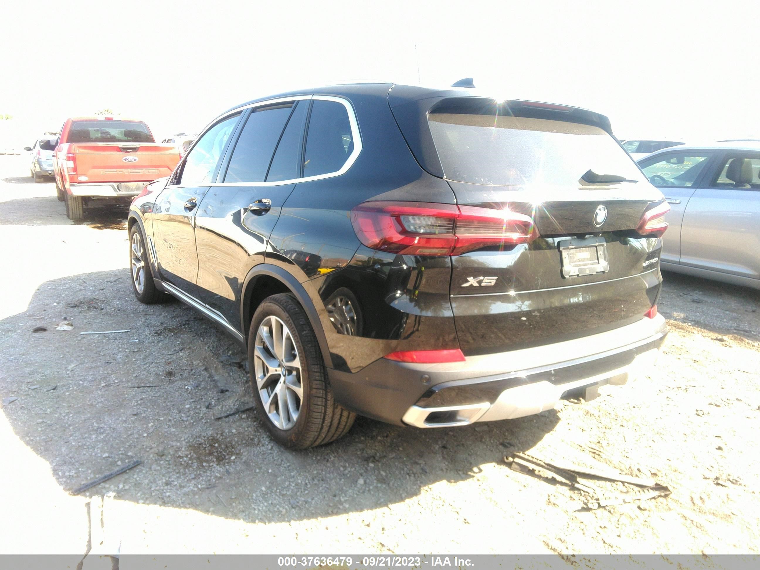 Photo 2 VIN: 5UXCR6C02N9J10941 - BMW X5 