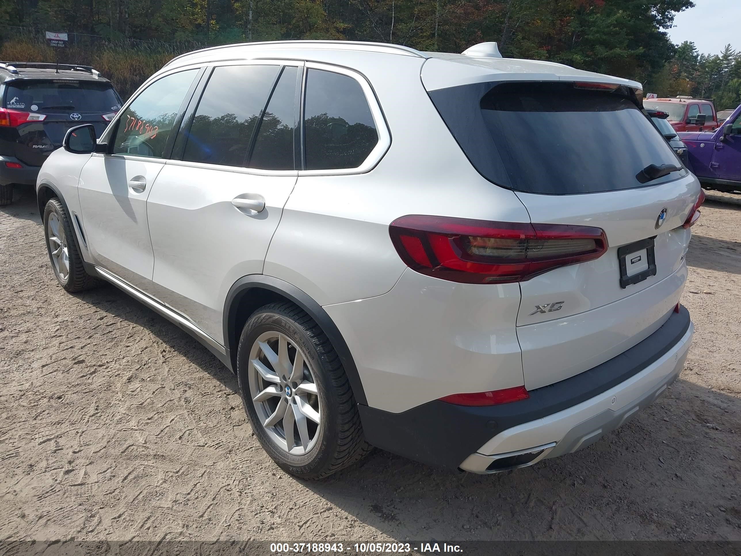 Photo 2 VIN: 5UXCR6C03N9K30697 - BMW X5 