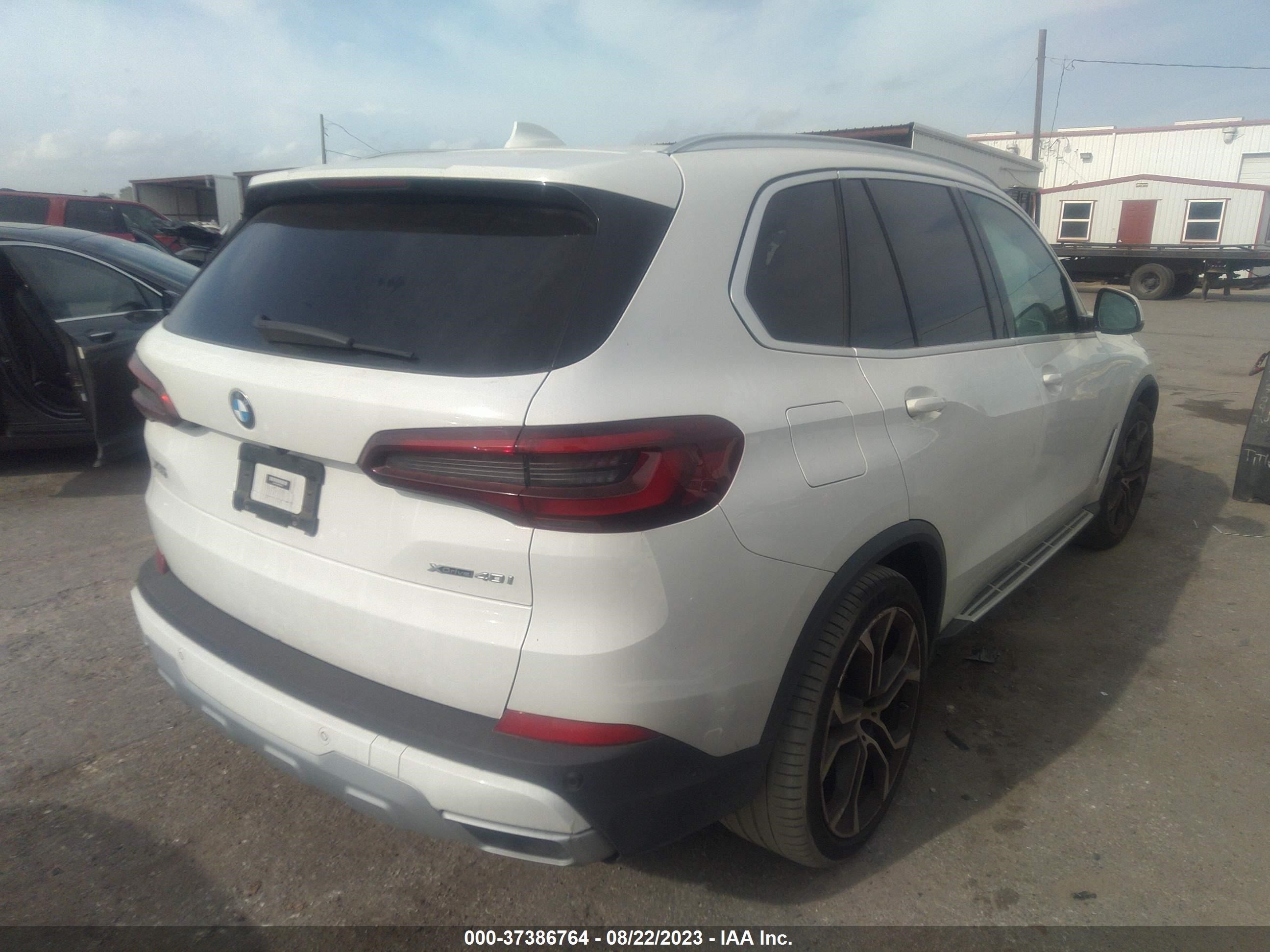 Photo 3 VIN: 5UXCR6C03N9N04772 - BMW X5 