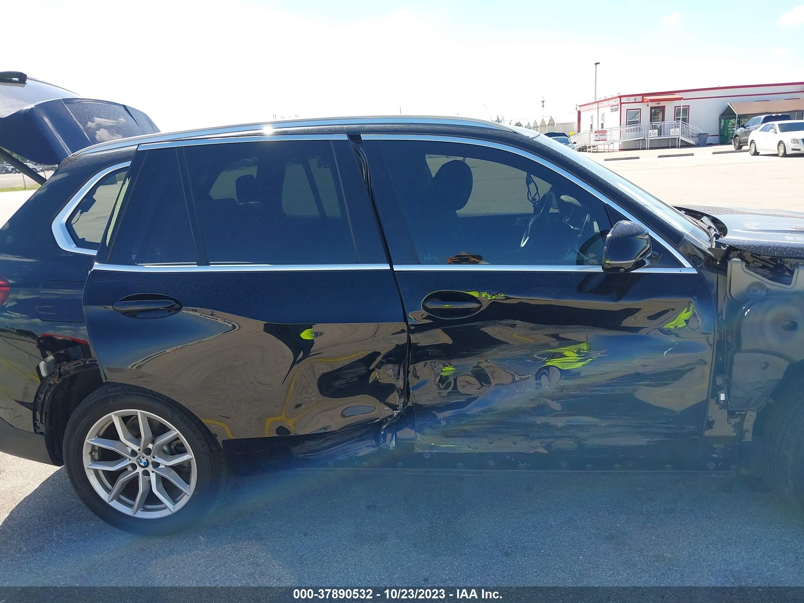 Photo 12 VIN: 5UXCR6C06LLL75930 - BMW X5 