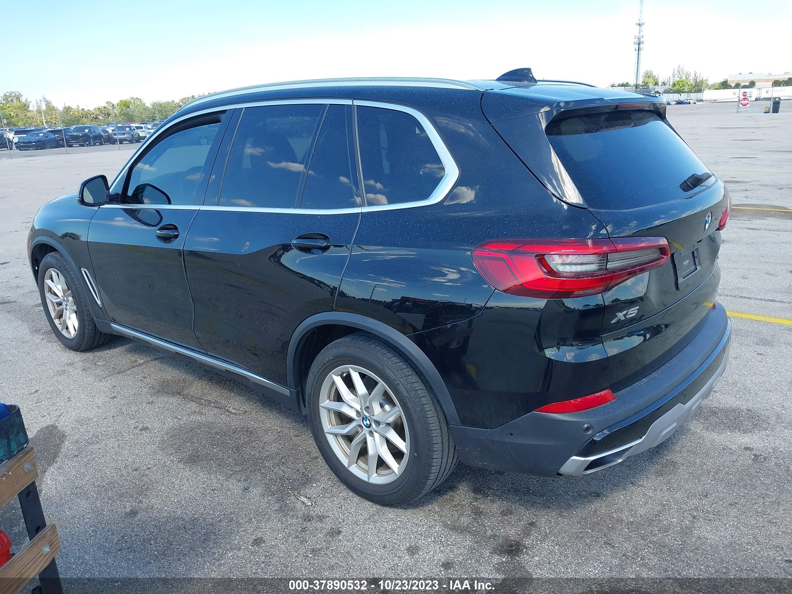 Photo 2 VIN: 5UXCR6C06LLL75930 - BMW X5 