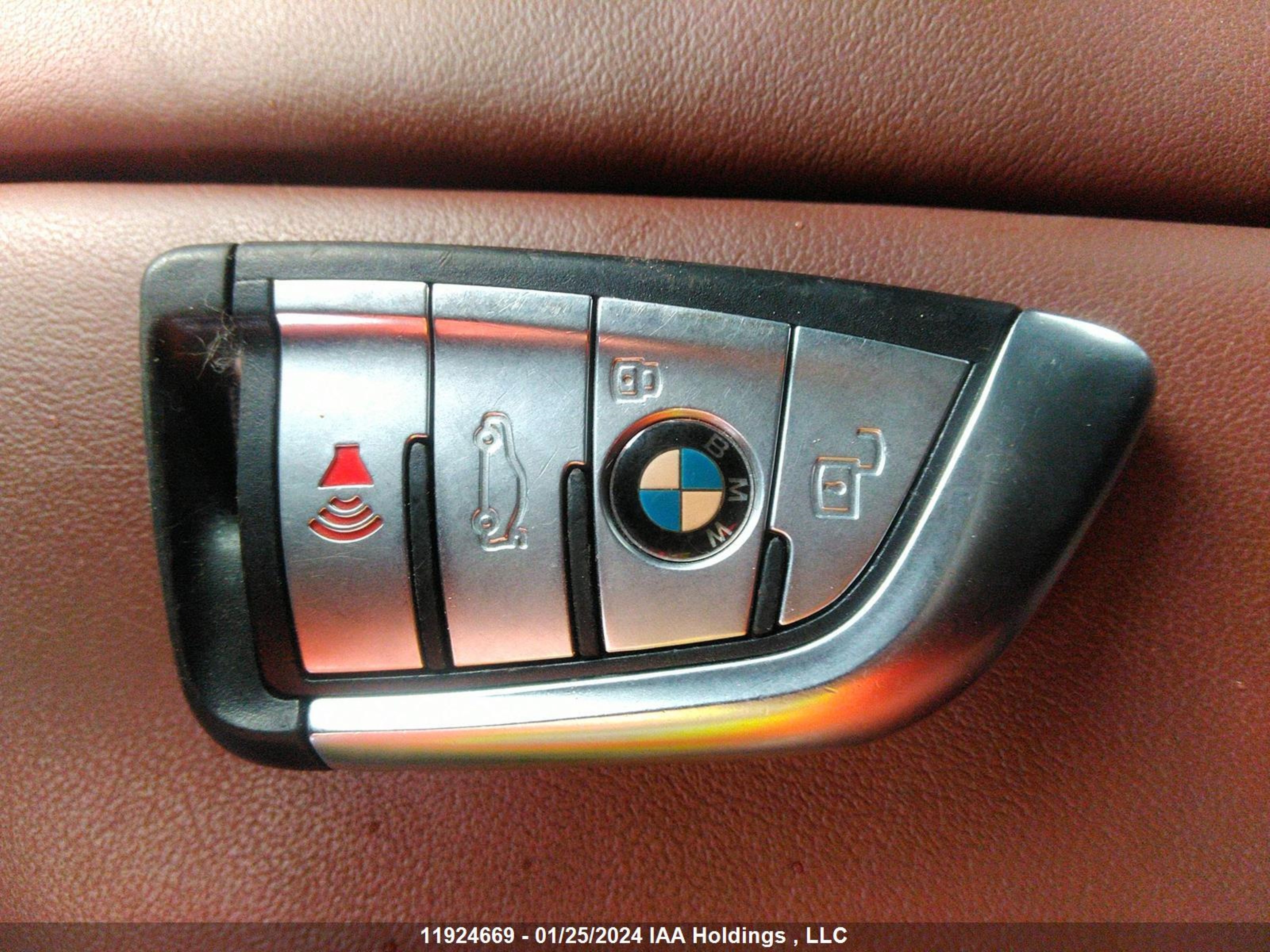 Photo 10 VIN: 5UXCR6C07L9B86932 - BMW X5 