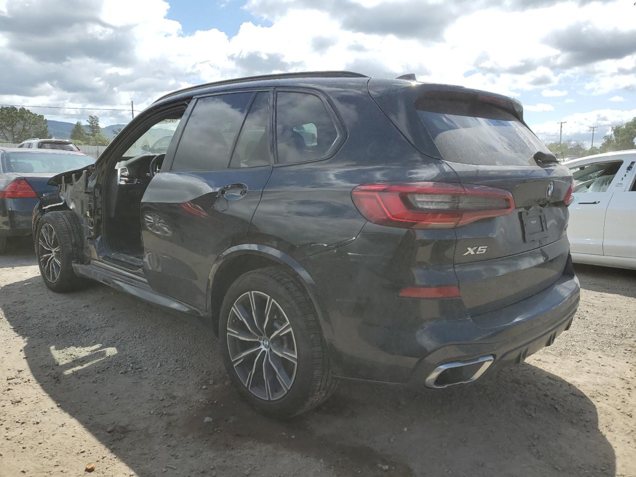 Photo 1 VIN: 5UXCR6C08L9B30529 - BMW X5 