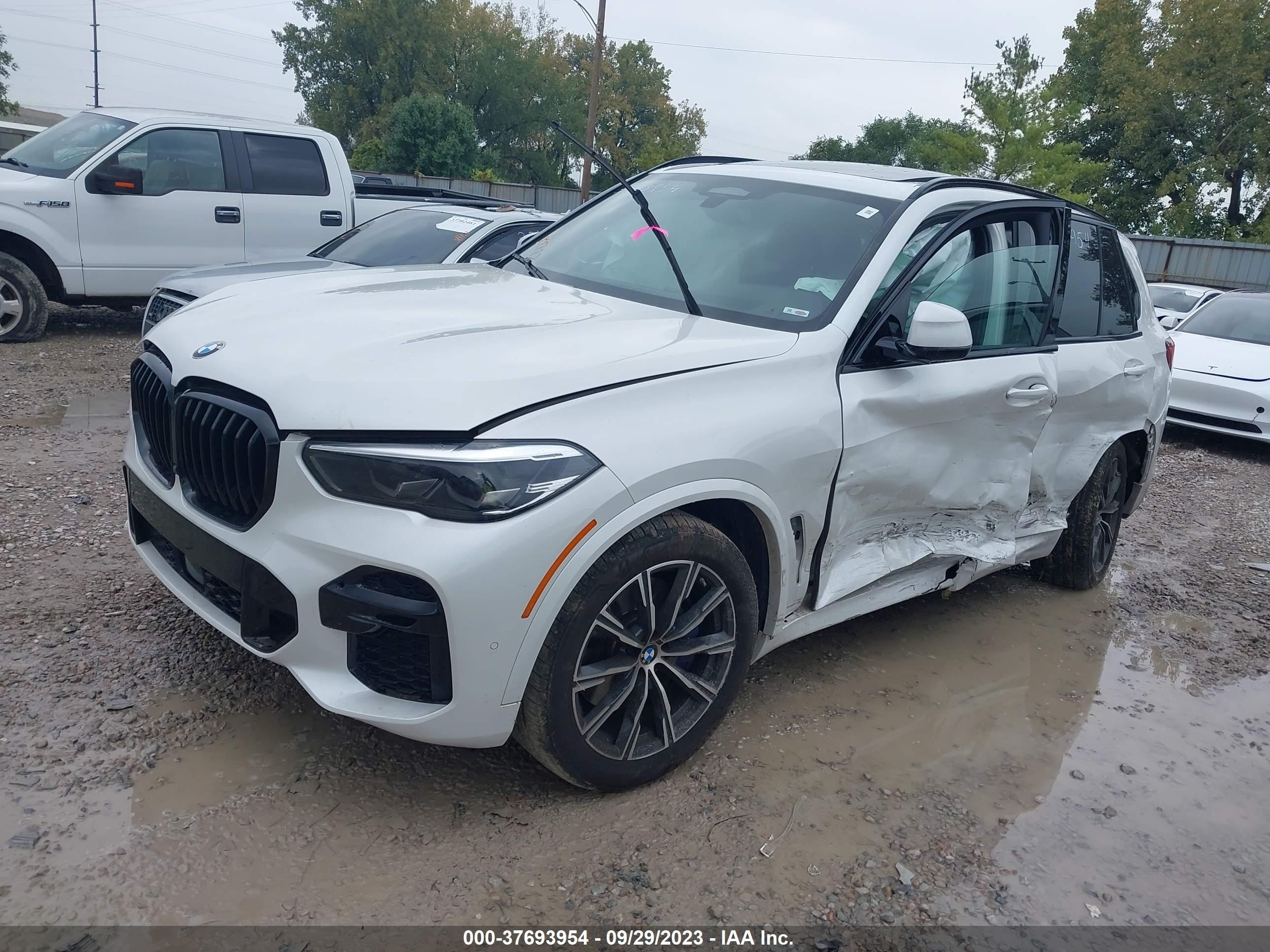 Photo 1 VIN: 5UXCR6C09N9J30037 - BMW X5 