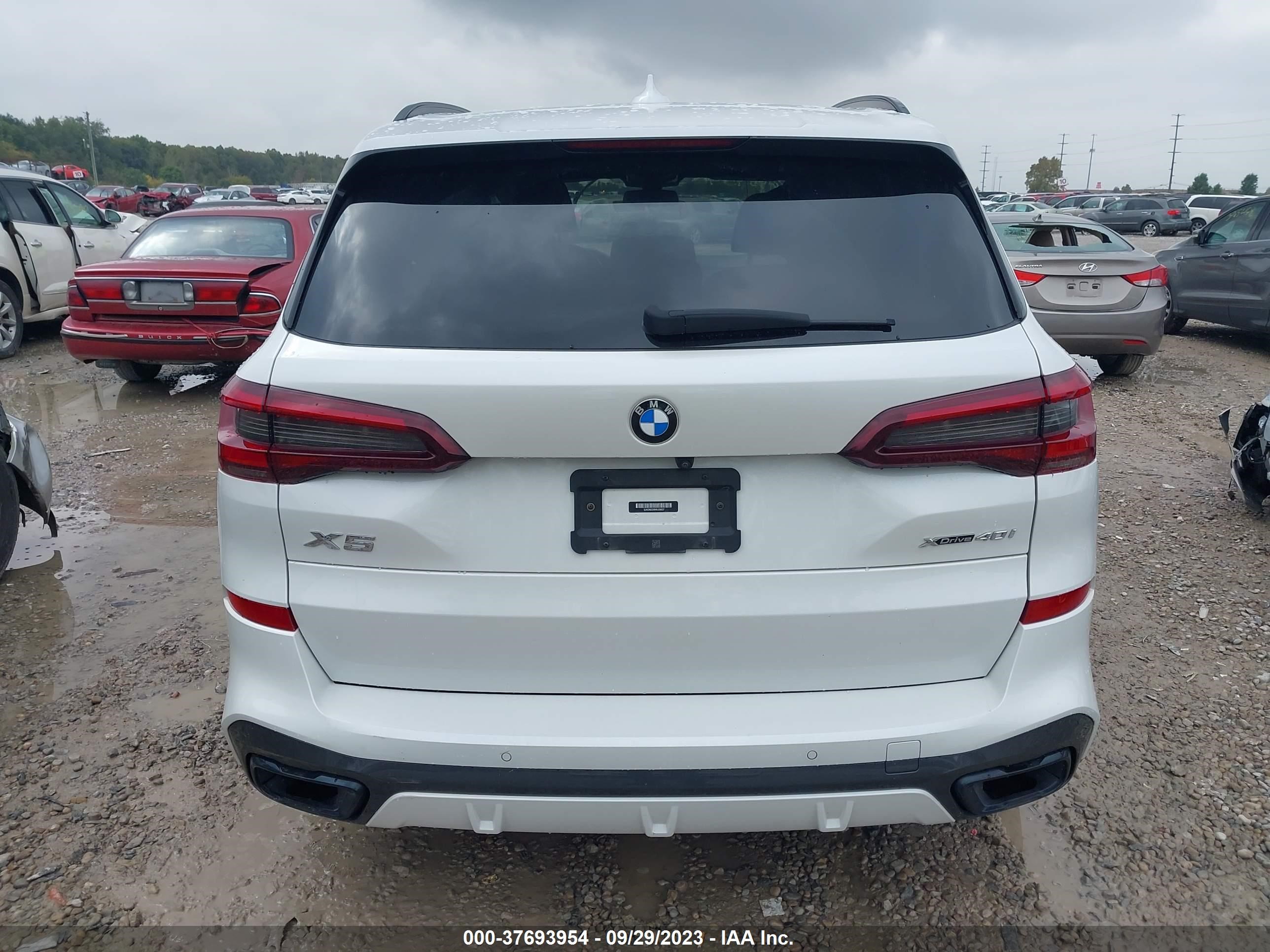 Photo 15 VIN: 5UXCR6C09N9J30037 - BMW X5 