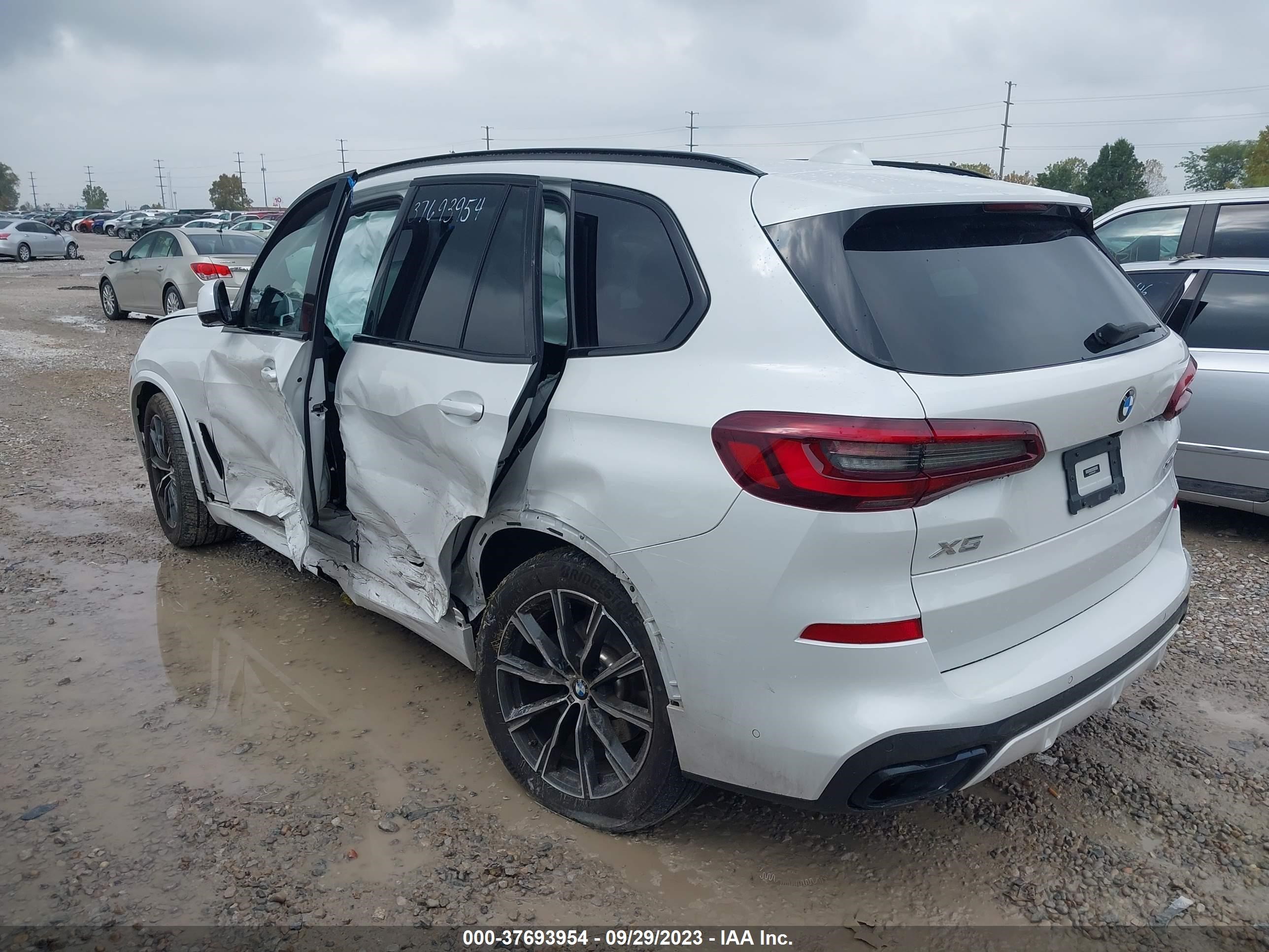 Photo 2 VIN: 5UXCR6C09N9J30037 - BMW X5 