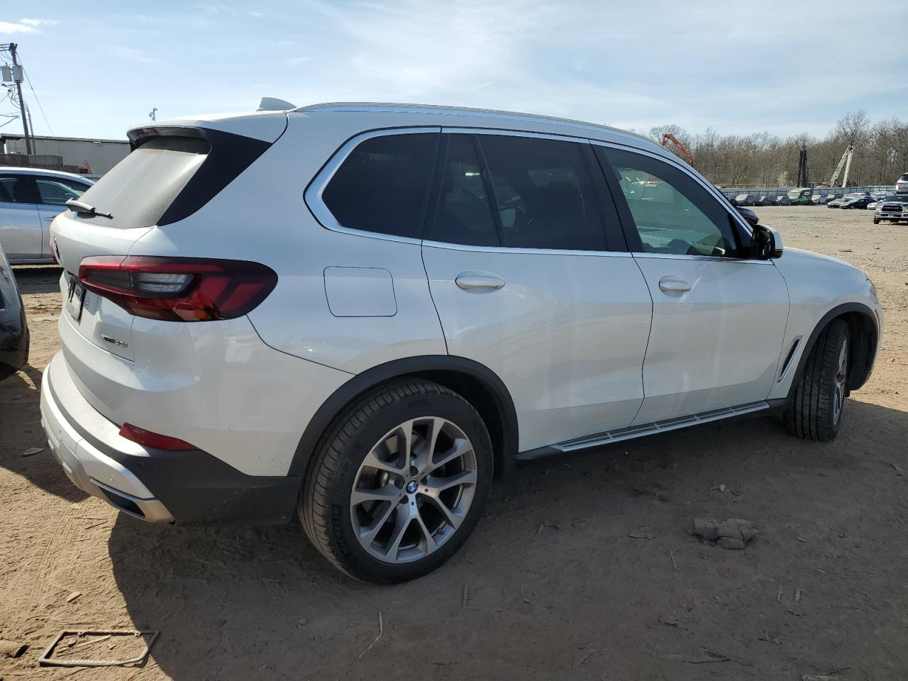 Photo 2 VIN: 5UXCR6C0XM9F42694 - BMW X5 