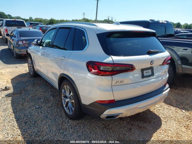 Photo 2 VIN: 5UXCR6C0XN9K23097 - BMW X5 