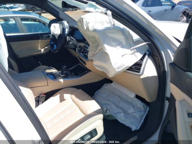 Photo 4 VIN: 5UXCR6C0XN9K23097 - BMW X5 