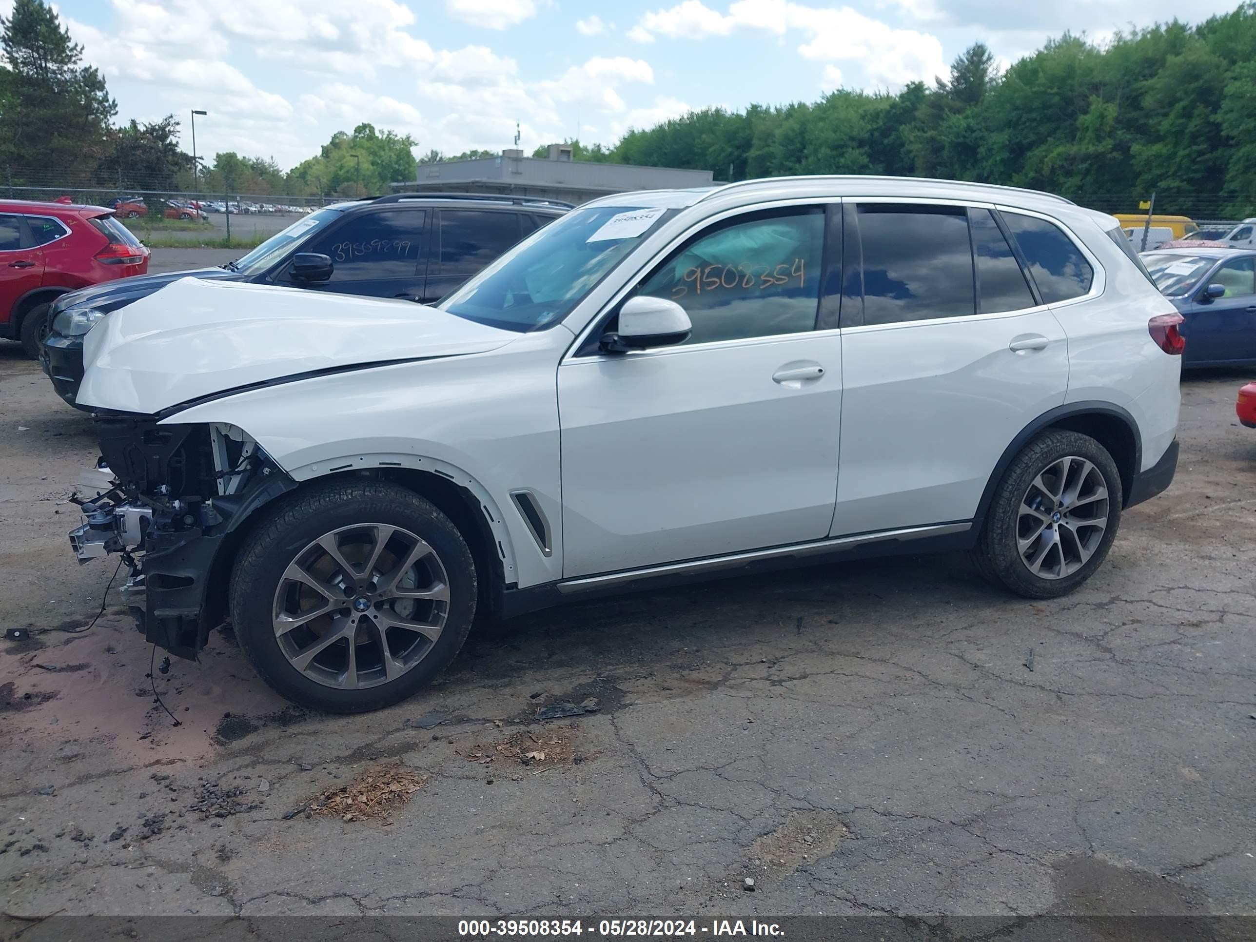 Photo 13 VIN: 5UXCR6C0XP9P21481 - BMW X5 