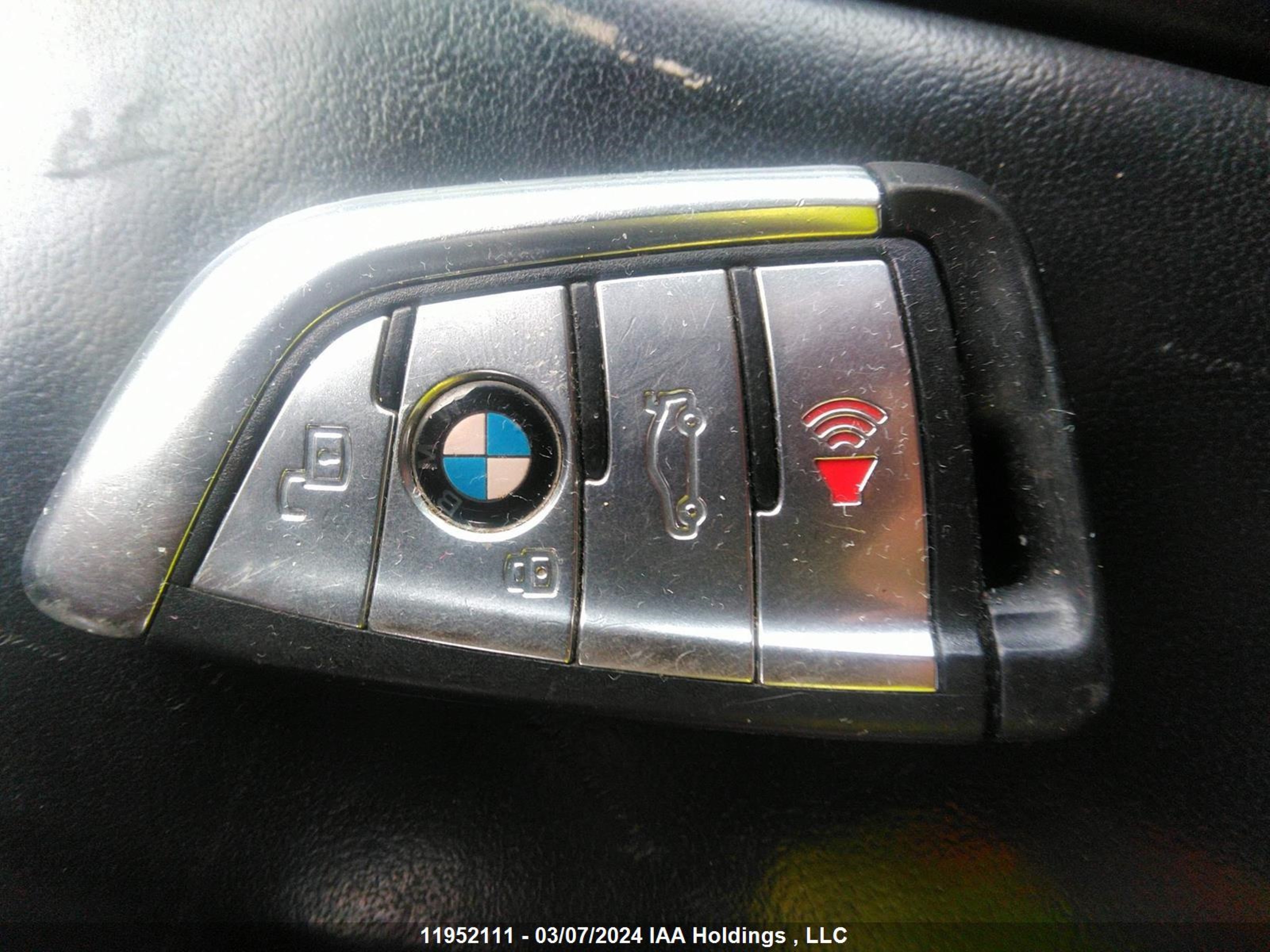 Photo 10 VIN: 5UXCR6C50KLL01574 - BMW X5 