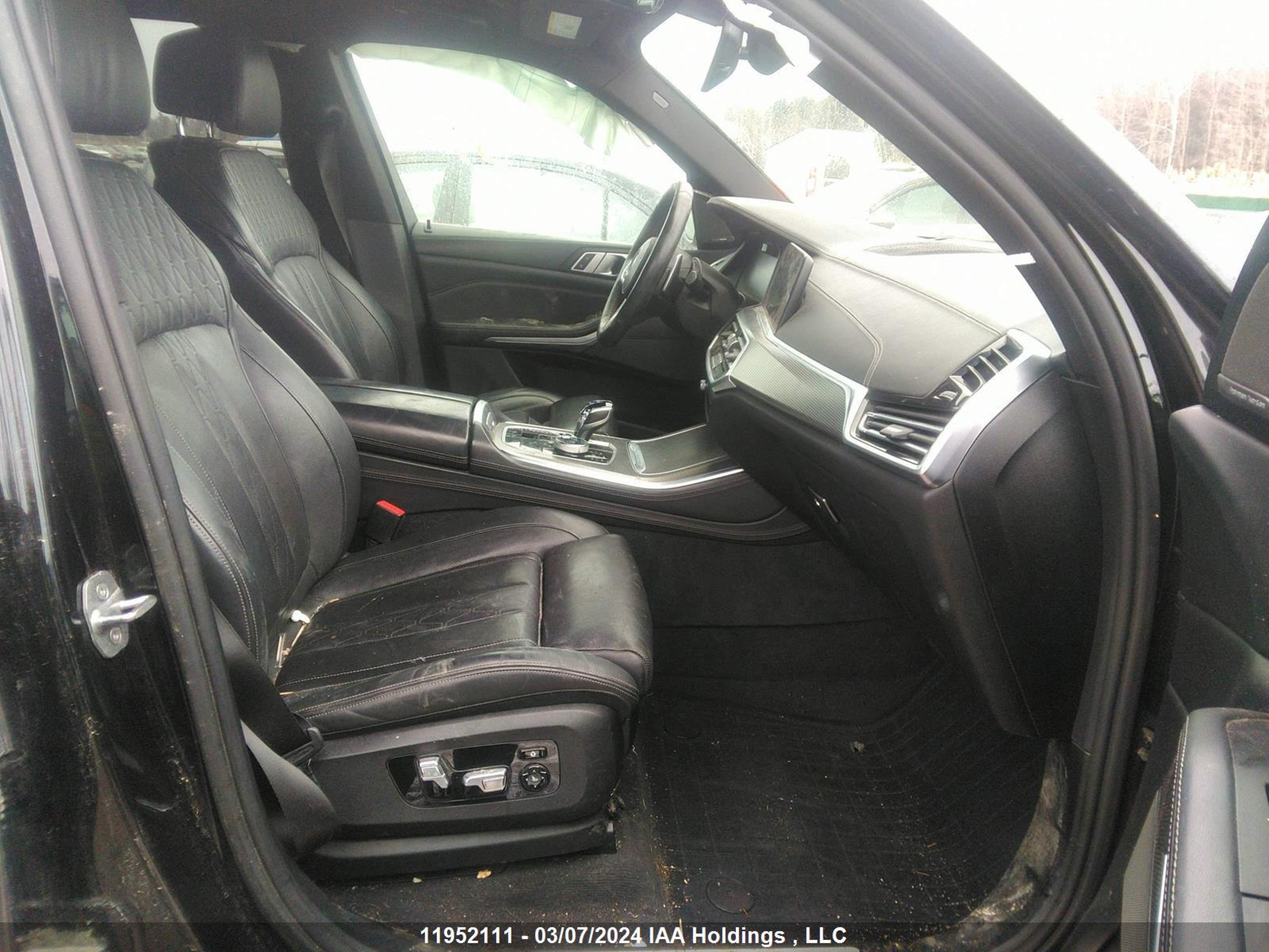 Photo 4 VIN: 5UXCR6C50KLL01574 - BMW X5 