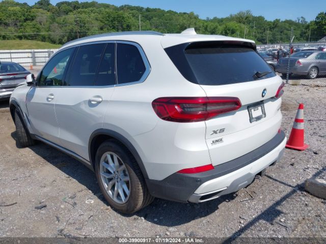 Photo 2 VIN: 5UXCR6C50KLL53559 - BMW X5 