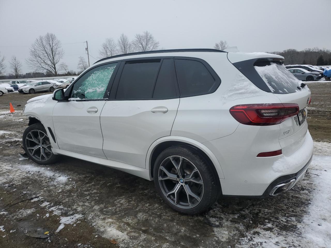 Photo 1 VIN: 5UXCR6C50KLL63783 - BMW X5 